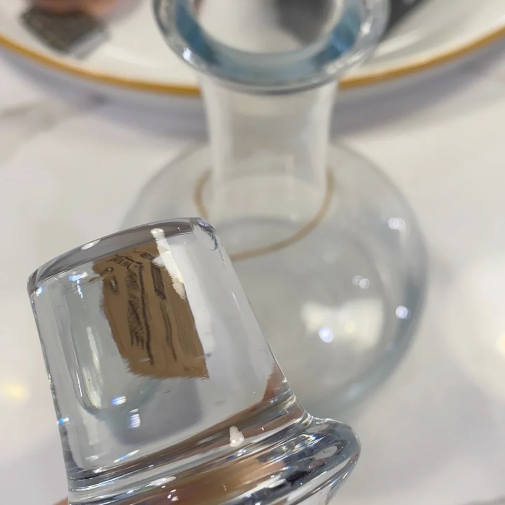 [Twine] Country Cottage Vintage Decanter